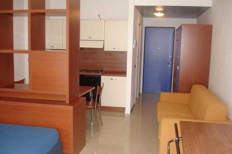 Residence Fermi Casarile Eksteriør bilde